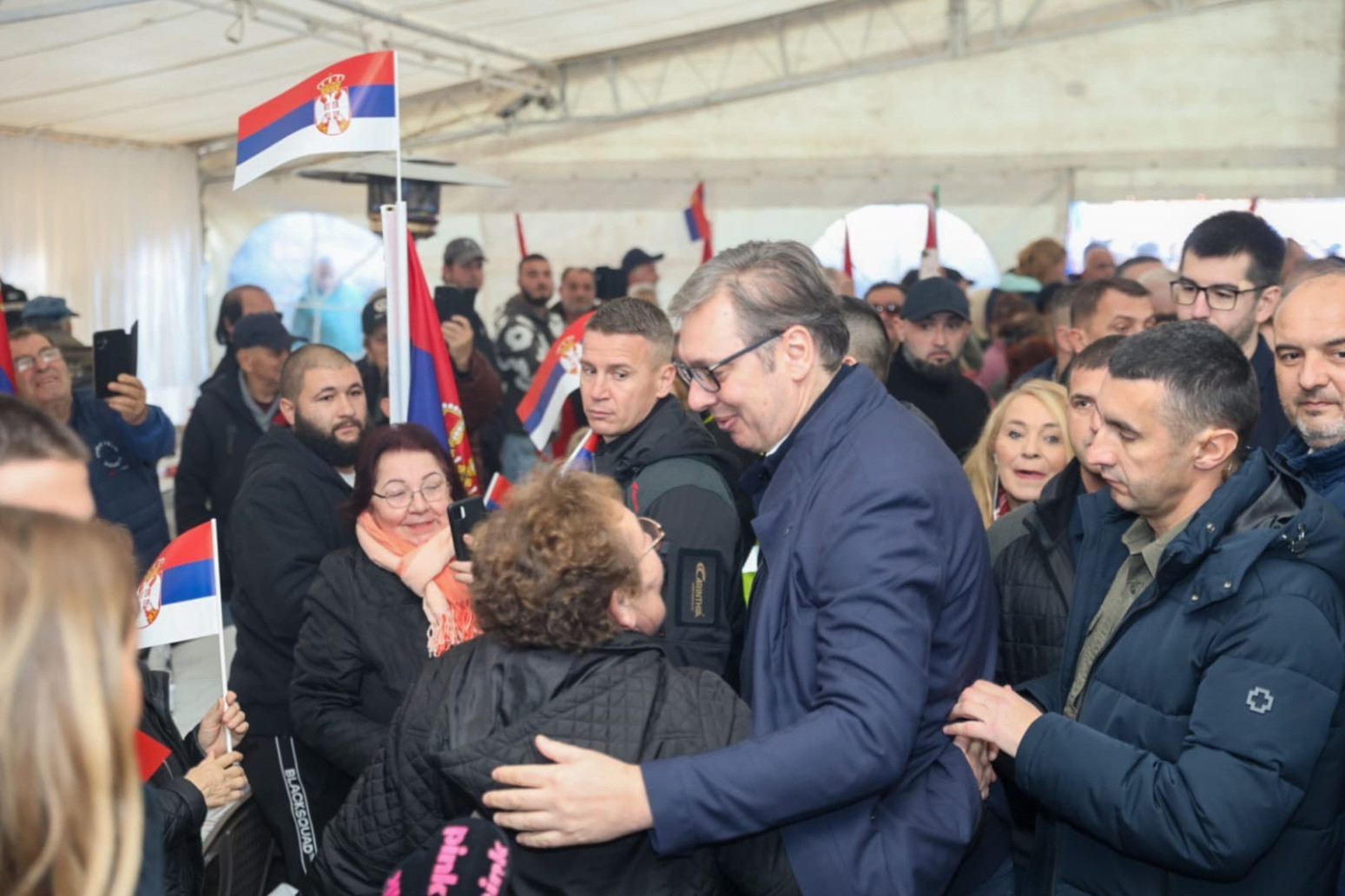 Rekordne brojke zahvaljujući Vučiću, uprkos svim pritiscima: Srbija ostvarila rast u 2025.