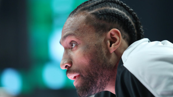 Za "jednog od najboljih u Evropi" 7:27 i – klupa