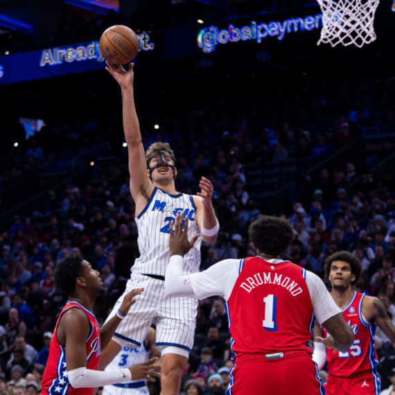 Vukčeviću mrvice; Orlando "zgazio" Filu – ubacili 144 poena! VIDEO