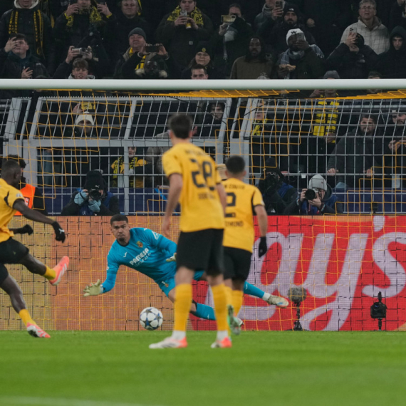 Navijači Dortmunda udarili žestoko:" La liga, ku*vo!"