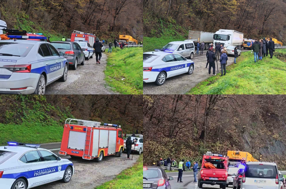 U automobilu kod Ovčar Banje nađena dva tela; Auto dizalica izvukla vozilo, pogrebno vozilo otišlo FOTO/VIDEO