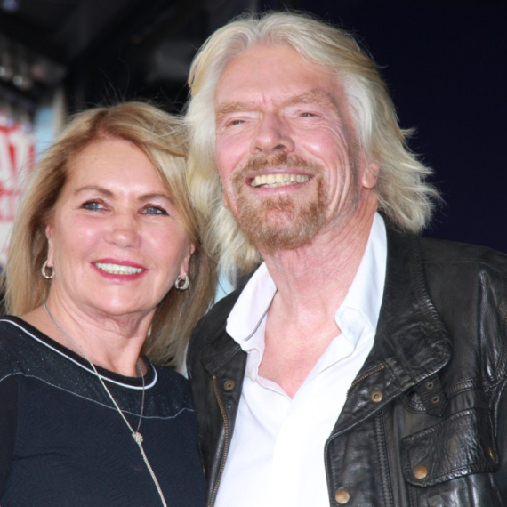 Milijarder objavio potresno pismo o preminuloj supruzi: Slomljeni smo FOTO