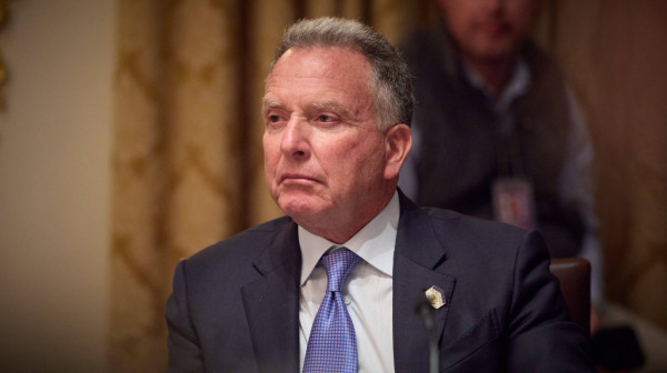 Trampov izaslanik stiže u Ženevu na važan sastanak