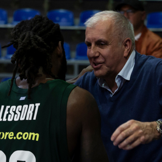 Lesor se oglasio posle ostavke Obradovića FOTO