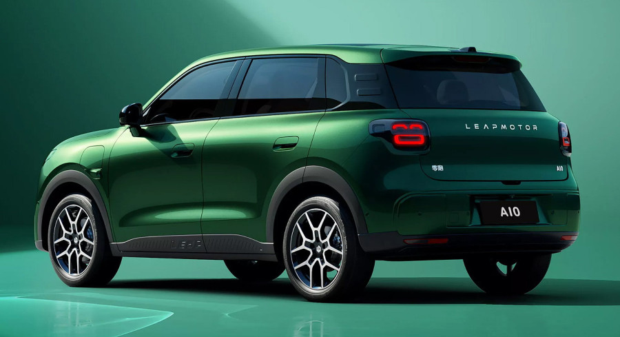 Stellantis napada kineske rivale u EU – kineskim električnim SUV-om FOTO