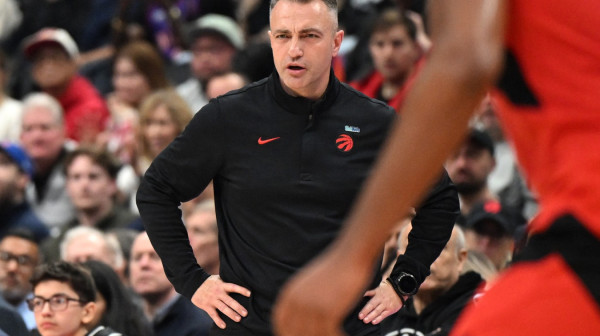 Ništa od istorije – "fenjeraš" zaustavio Srbina VIDEO