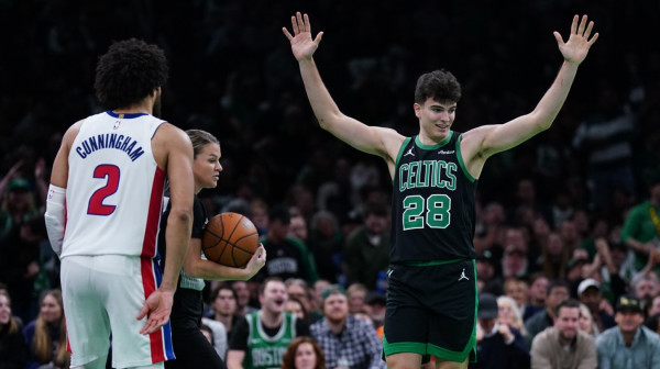 Boston srušio lidera Istoka – uzalud 42 poena Kaningema VIDEO