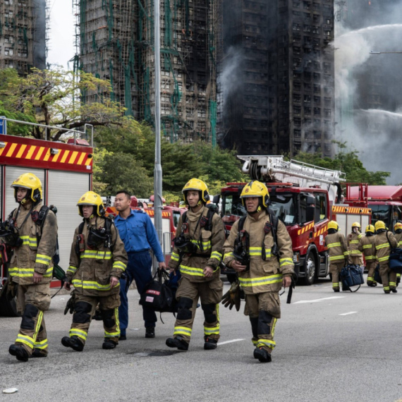I dalje raste broj žrtava ogromnog požara u Hong Kongu
