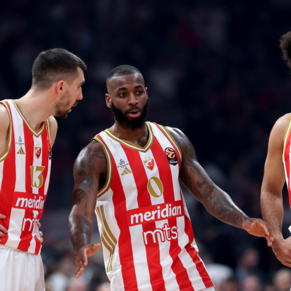 Timska pobeda Zvezde – navijači zadovoljni Grejemom