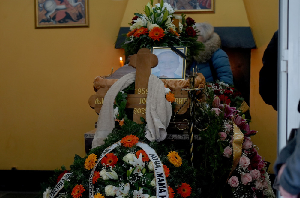 Sahrana Ljiljane Jorgovanović: Poznati u suzama došli na poslednji ispraćaj FOTO