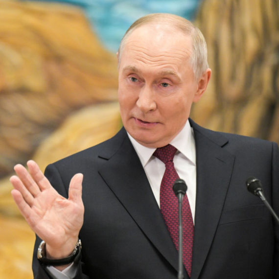 Putin odlučio, Ukrajinci gledaju; Amerikanci dolaze u Moskvu