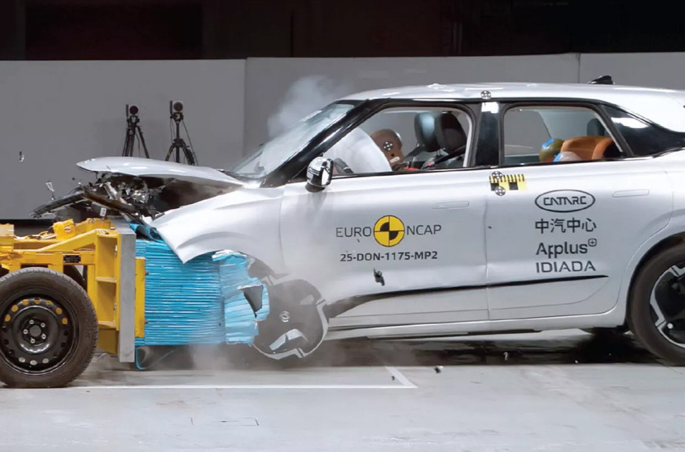 Nova EuroNCAP pravila donose veliku promenu: Kraj automobilima bez fizičkih komandi?