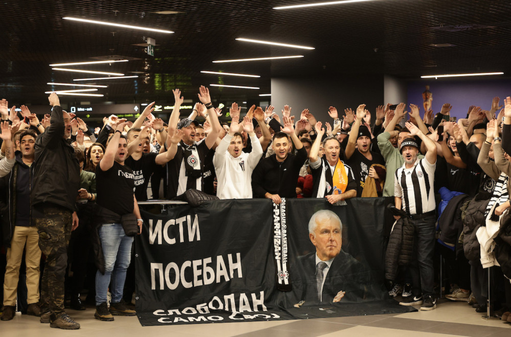Complete chaos at the airport – "Grobari" awaiting Željko Obradović!