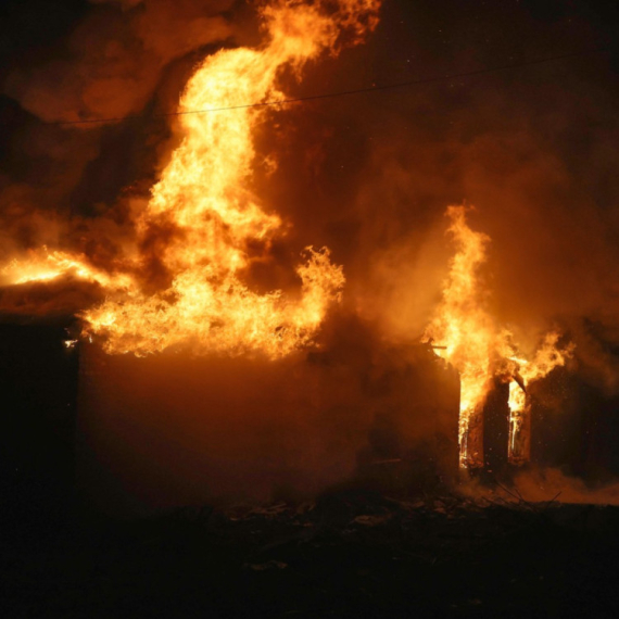 Rat – dan 1.374: Ukrajinci pogodili ključne ciljeve na Krimu; Eksplozije u Kijevu, civili beže FOTO/VIDEO