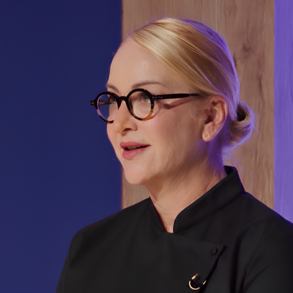 Sudija Ljubica predstavila svoje jelo, onda je usledila Srđanova izjava: "Meni to deluje kao KAMEN"