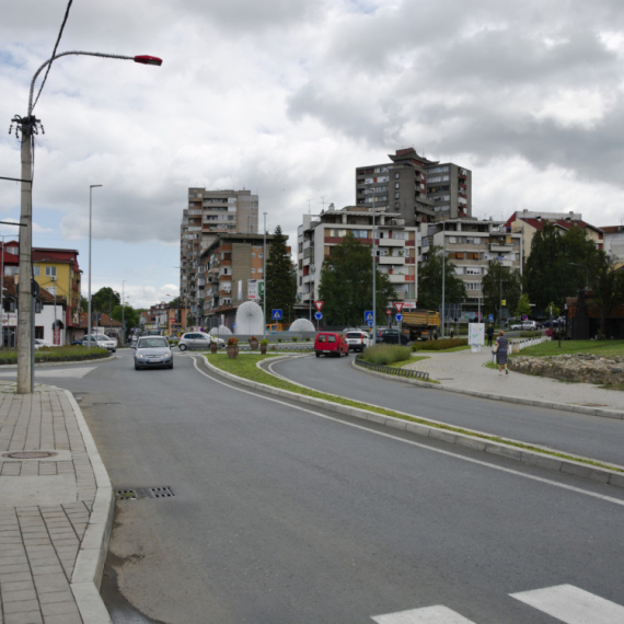 Grad se sprema za prazničnu atmosferu; Zatvara se parking prostor u samom centru