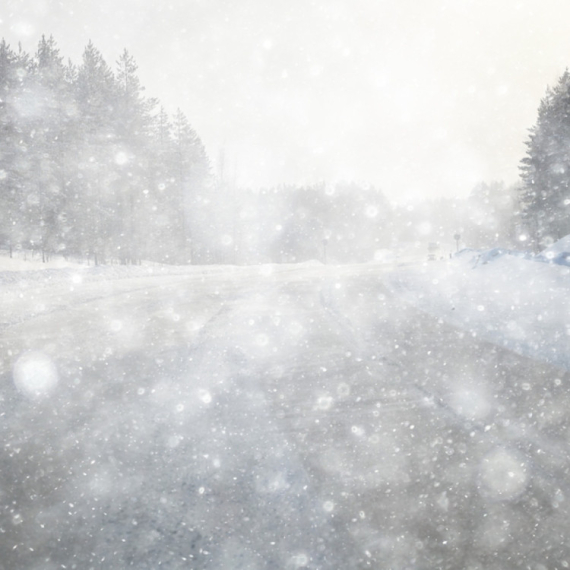 RHMZ izdao upozorenje: Popaljeni alarmi; Očekuju se intenzivne snežne padavine