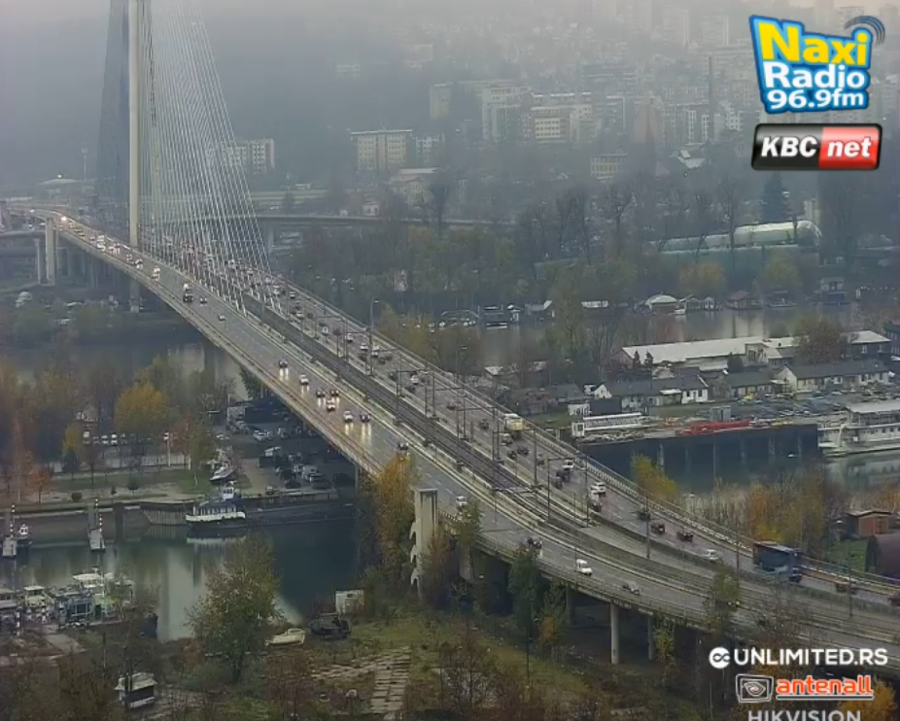 Kolaps u Beogradu: Vozila mile, ovo su najkritičnije tačke; Nema gde igla da padne FOTO