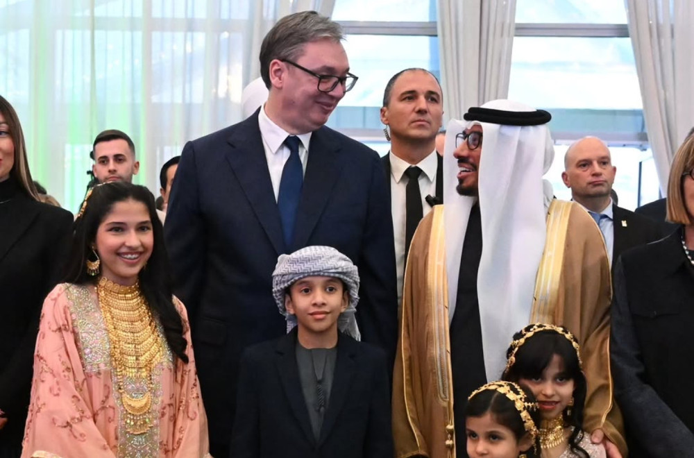 Vučić na prijemu povodom Nacionalnog dana UAE: Uputio sam šeiku najsrdačnije čestitke FOTO