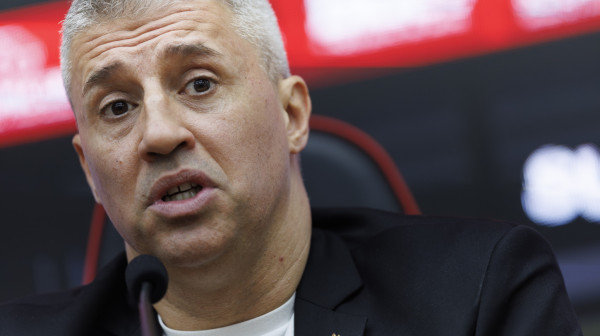 Krespo posle 0:6: "Ne dajem otkaz"