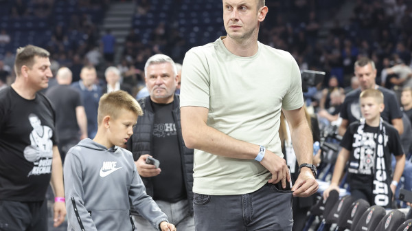 Novica Veličković menja Savića u Partizanu?