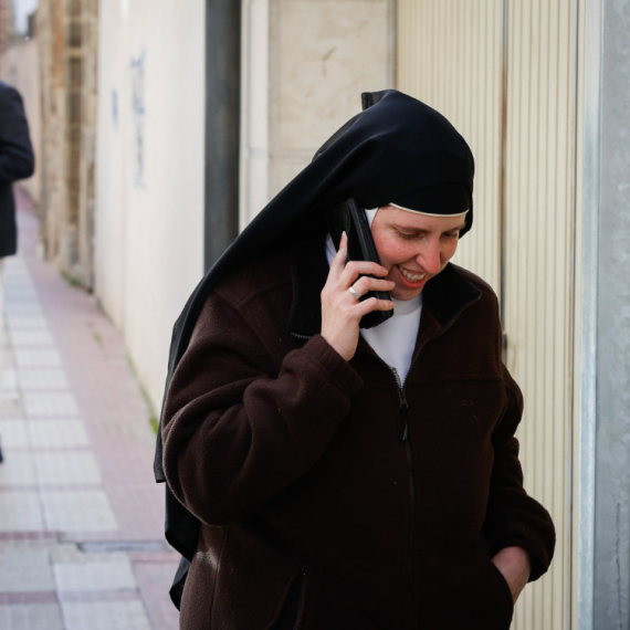 Tri kaluđerice odbegle iz doma: Smeju da ostanu u manastiru, ali... FOTO