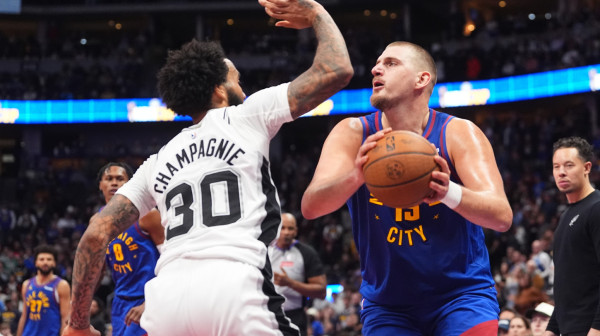 "Sombor dabl" Jokića u "partizanskom" sunovratu Denvera VIDEO