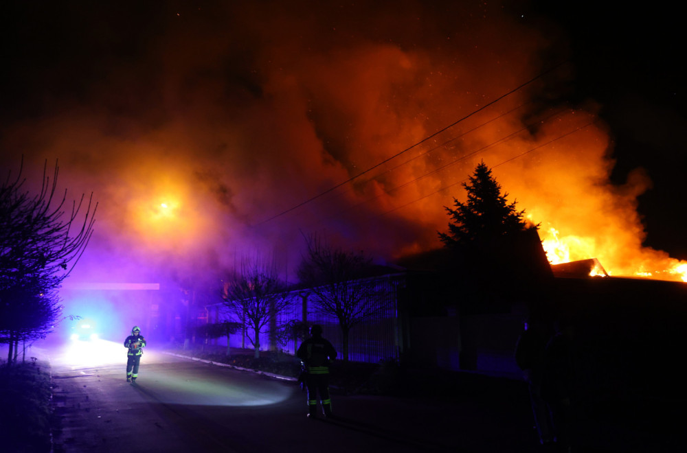 Rat – dan 1.375: Masovni napad na Kijev; Ispaljeno skoro 600 dronova; Zelenski: Moguć dogovor sa SAD