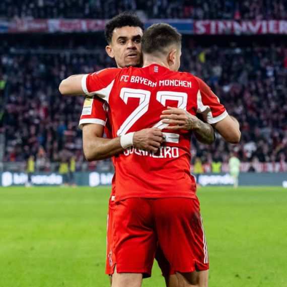 Dijas u 93. minutu doneo pobedu Bajernu!