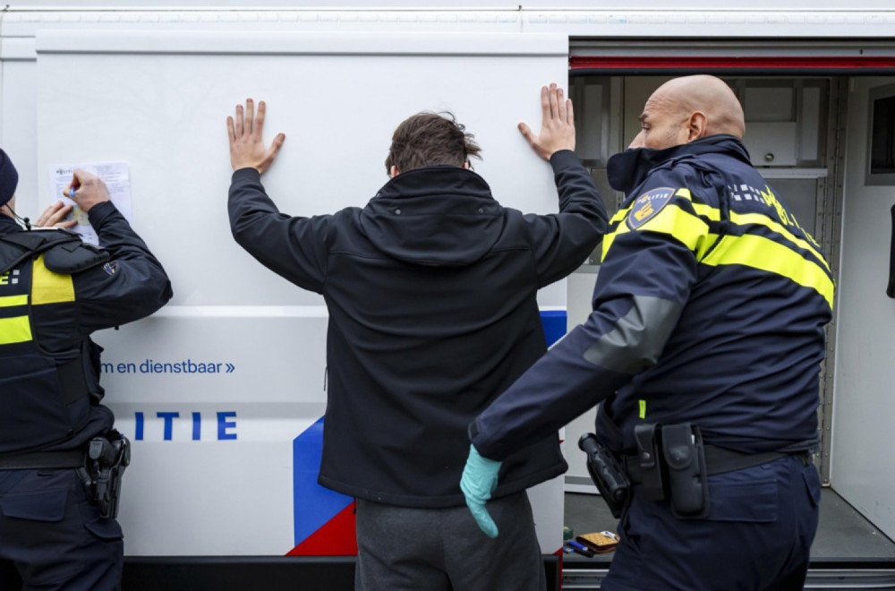 Haos u Hagu: Uhapšeno 36 osoba FOTO