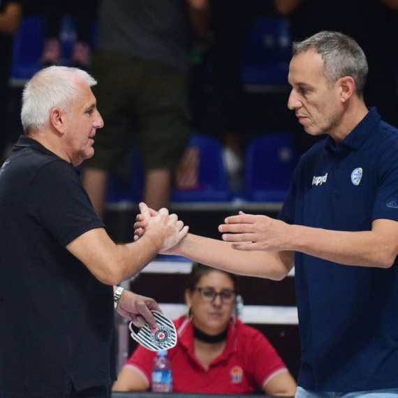 Oglasio se klub: Imaju gori skor od Partizana u Evroligi, a zadržali su trenera