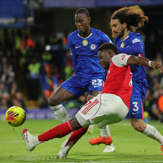 Čelsi kao u ringu – odoleo Arsenalu sa igračem manje VIDEO