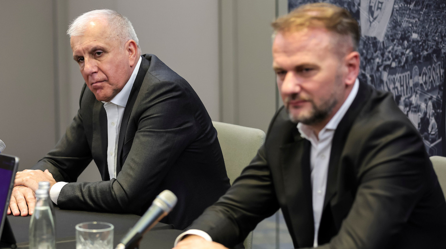 Ko menja Obradovića?; Mijailović: "Trinkijerija nisam video od kad je otišao"