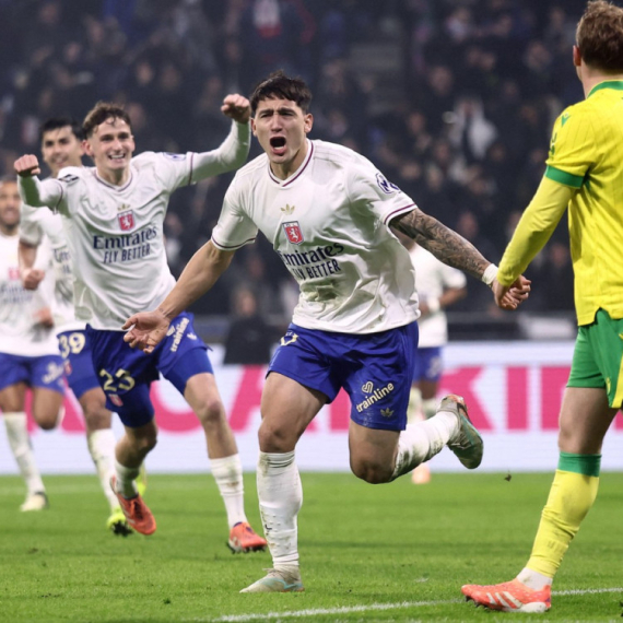 Lion iskoristio brojčanu prednost i "tukao" Nant VIDEO