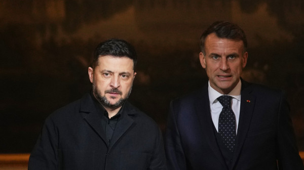 Will Trump betray Zelensky? Macron issues urgent statement