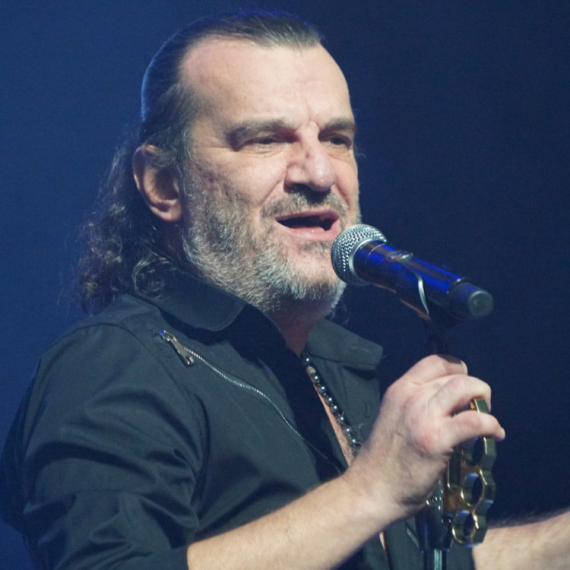 Lukas se ponovo oglasio pa uputio izvinjenje zbog fotografije sa Orićem