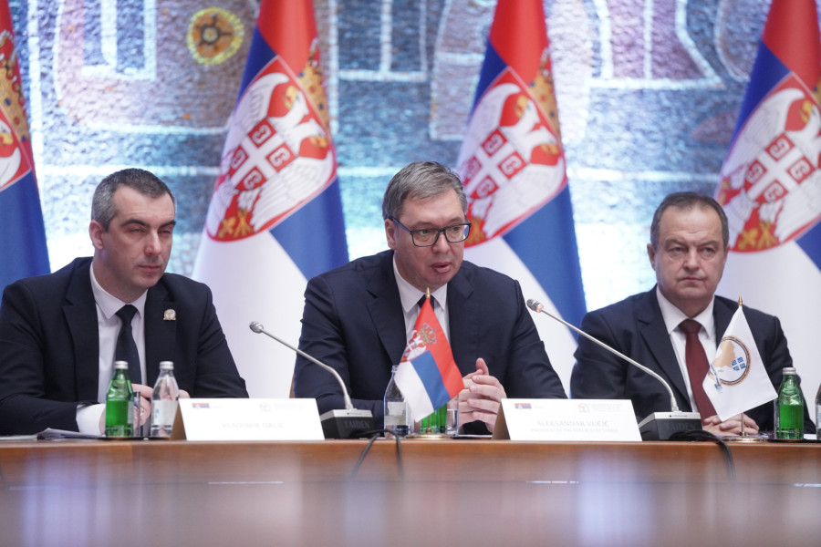 Vučić: Uvek smo mi mali bili žrtve velikih, a sada su počeli međusobno da se obračunavaju FOTO/VIDEO