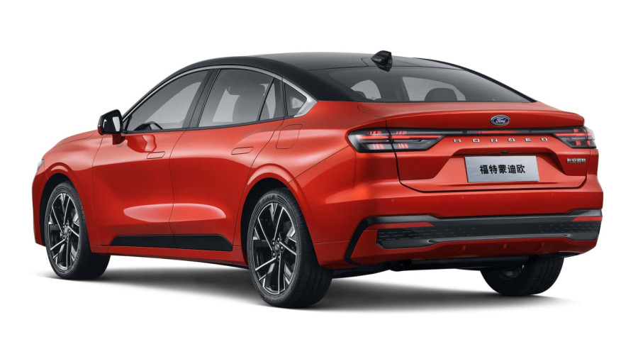 Da, Ford Mondeo je još živ i upravo je redizajniran FOTO