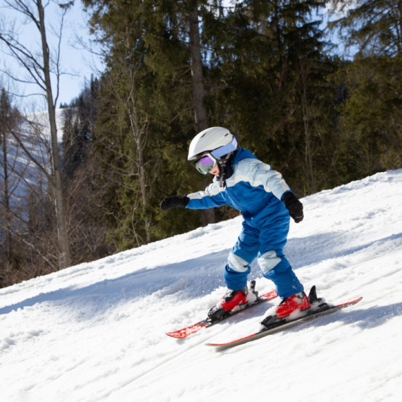 Ovo je jedno od najjeftinijih skijališta u Srbiji: Na planini potpuno besplatna ski škola za decu