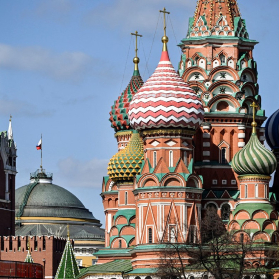 Kremlj: Počinje, za pet sati