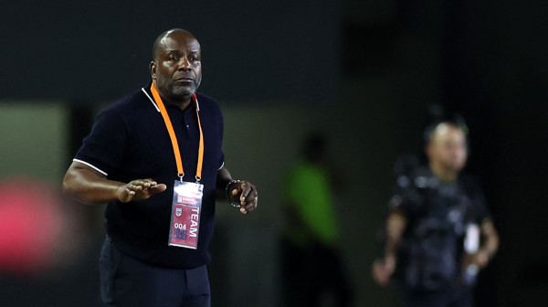 Ostali bez selektora pred istorijsku utakmicu