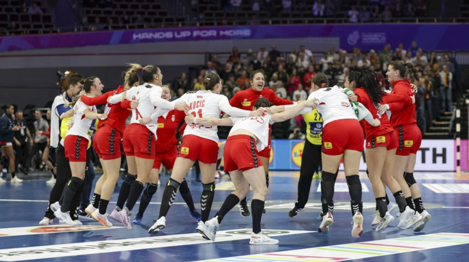 Nestvarna pobeda Srbije nad Španijom!