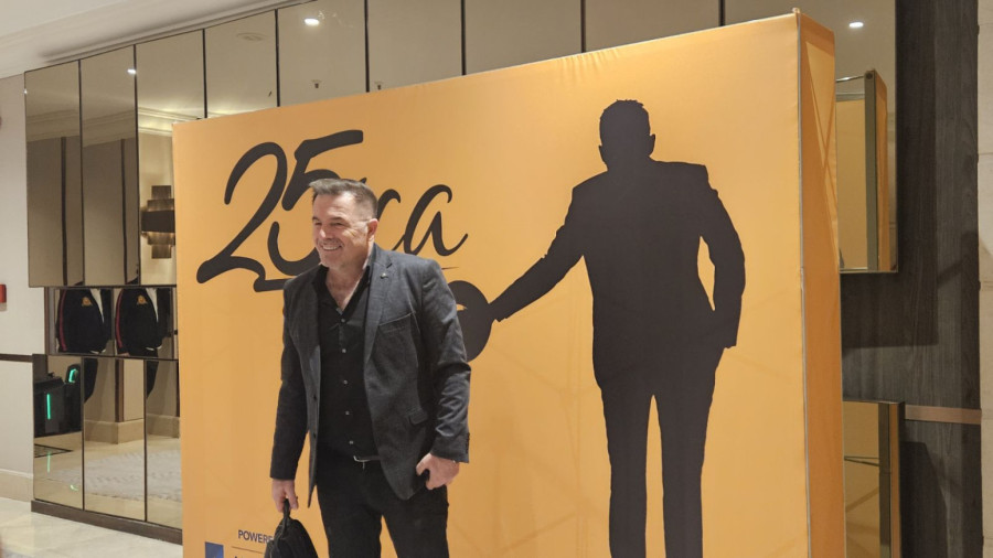 Željko Vasić okupio poznate zbog posebnog povoda pa otkrio: Bilo je napeto, nezgodan sam FOTO/VIDEO