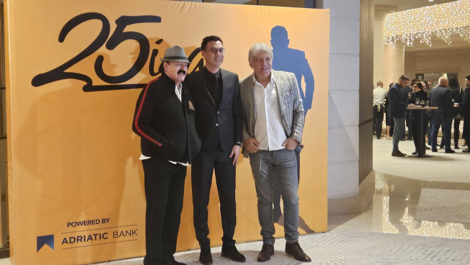 Željko Vasić okupio poznate zbog posebnog povoda pa otkrio: Bilo je napeto, nezgodan sam FOTO/VIDEO