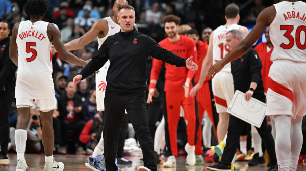 Rajaković nije dobio nagradu, ali se Toronto vratio pobedama VIDEO