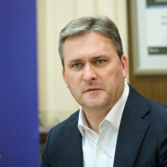 Vučić: Selaković nije ukrao nijedan jedini dinar; Tužioci stavljaju politički aktivizam ispred prava i pravde