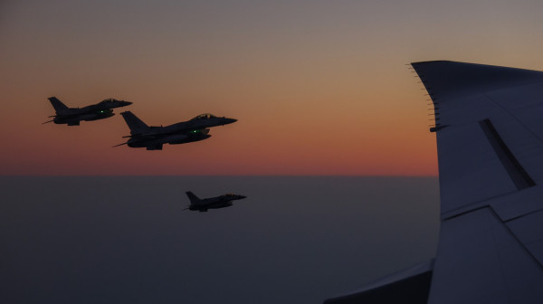 Borbeni avioni nad Grenlandom: General Andersen poručuje – nema pretnje