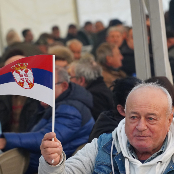 Veruju samo Vučiću i Malom: Penzioneri o lažima blokadera da neće biti povećanja penzije VIDEO