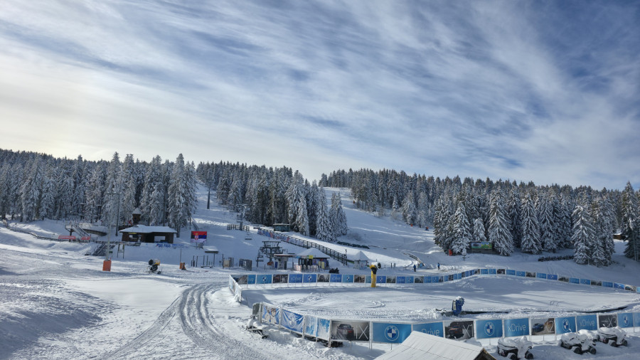 Više od 3.000 skijaša na vrhu Srbije: Turisti iz jedne zemlje posebno dolaze VIDEO