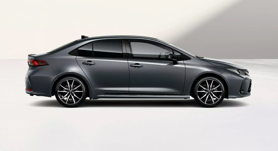 Toyota unapredila svoj najprodavaniji model – Corolla dobila atraktivniji izgled FOTO